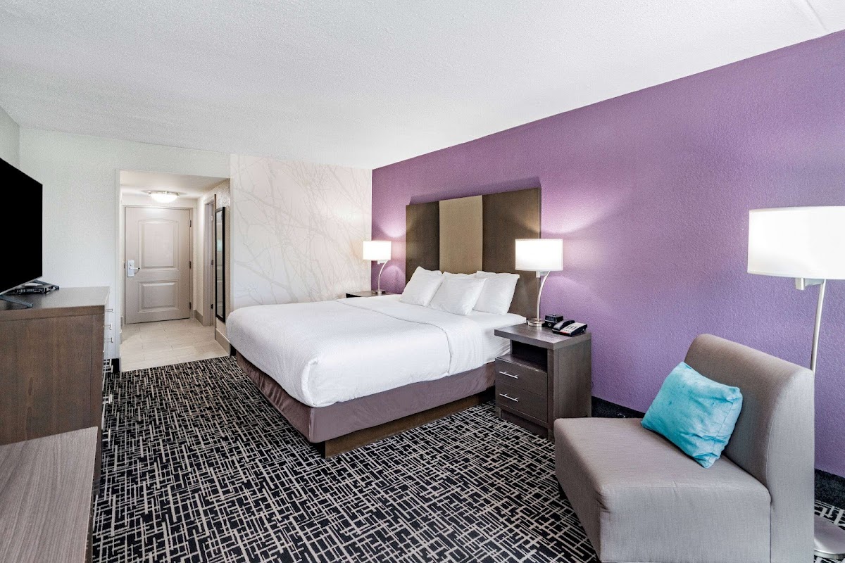 La Quinta Inn & Suites by Wyndham Chattanooga - East Ridge photo 2