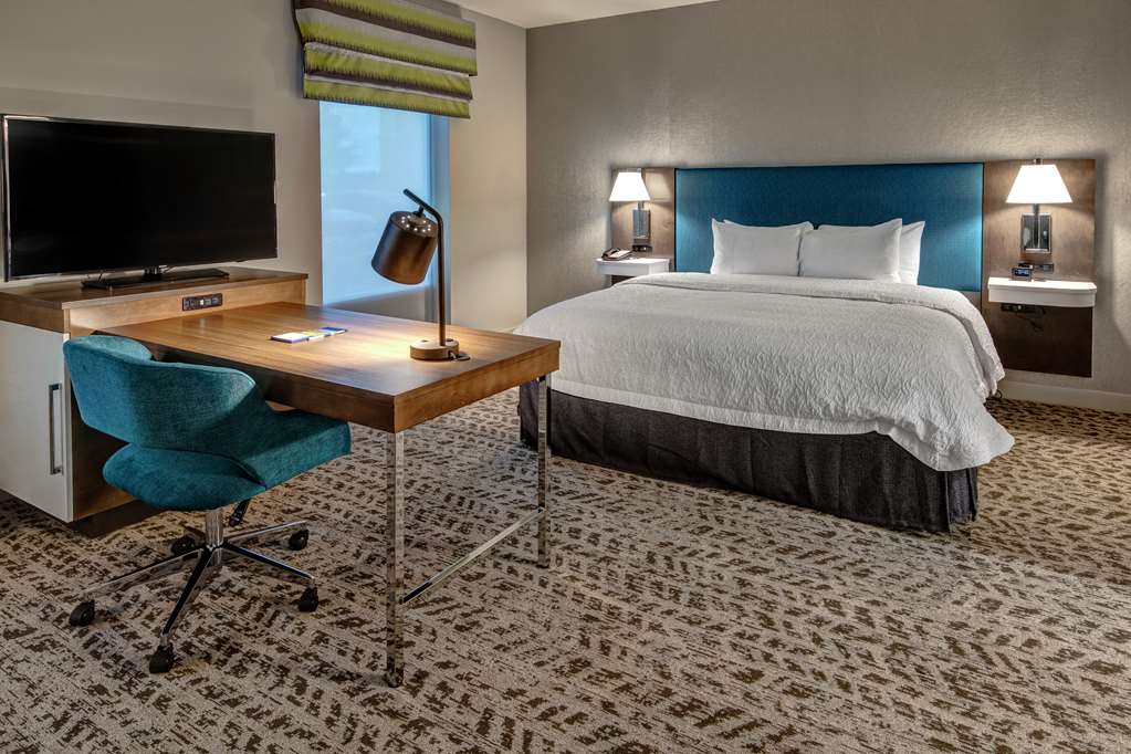 Hampton Inn & Suites Nashville/Goodlettsville photo 2