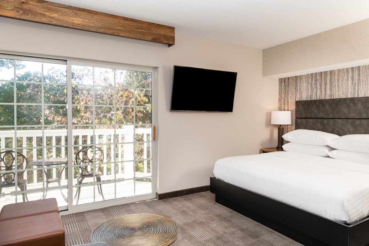 Cherry Valley Hotel photo 2
