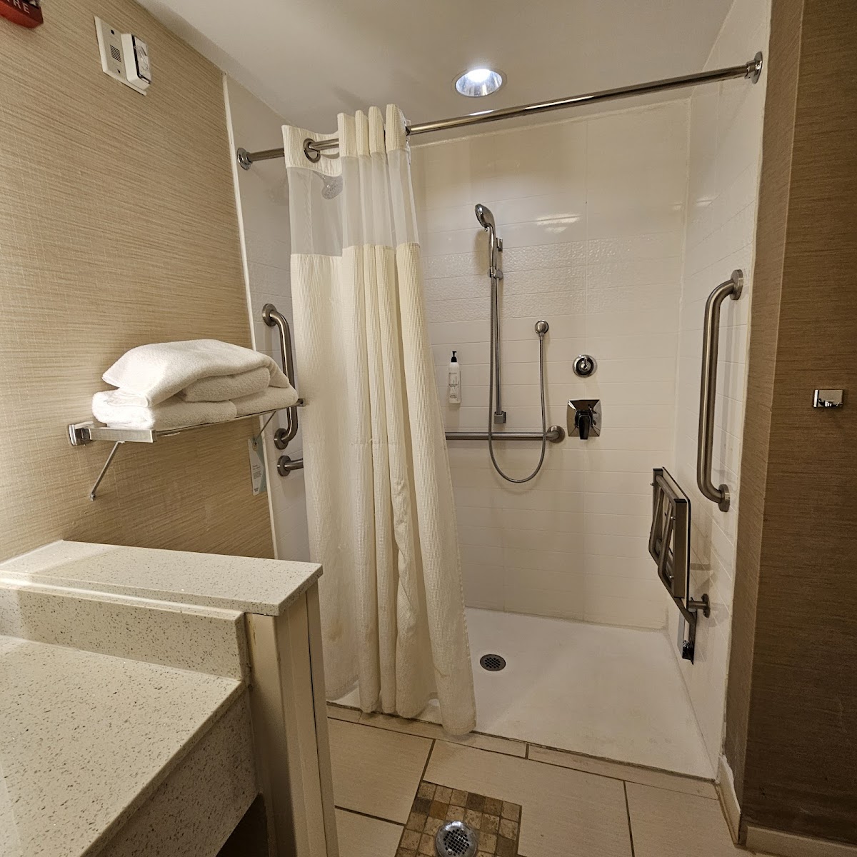 Fairfield by Marriott Inn & Suites Dublin photo 3