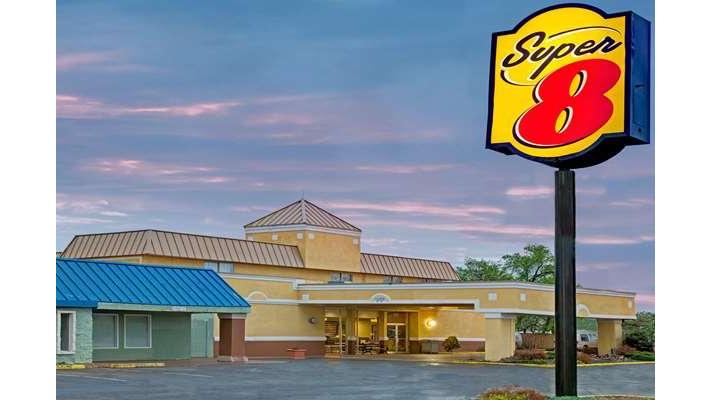 Super 8 by Wyndham Wheat Ridge/Denver West