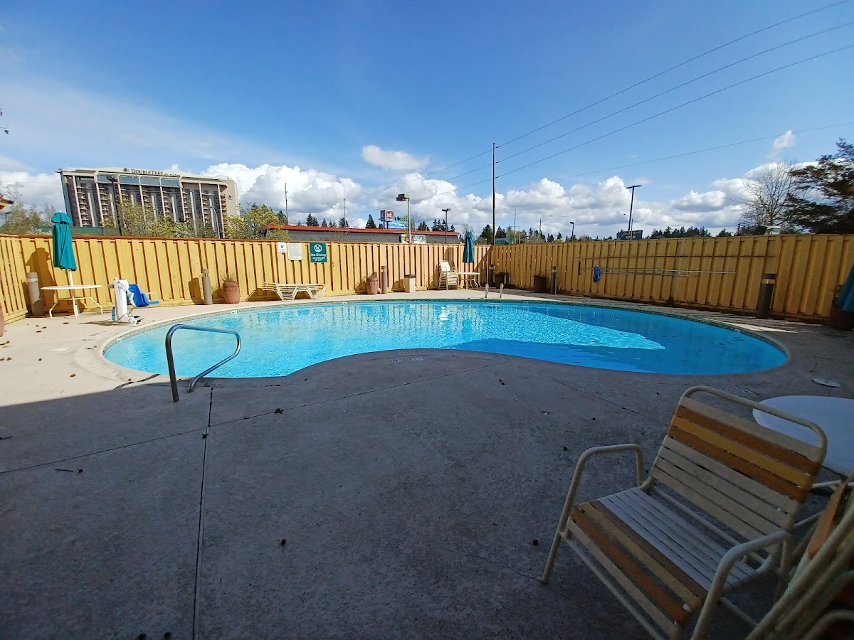 La Quinta Inn & Suites by Wyndham Seattle Sea-Tac Airport photo 3