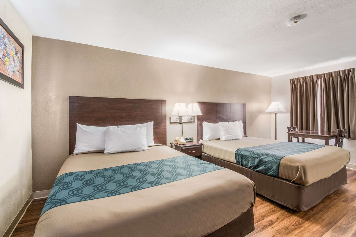 Econo Lodge Mechanicsburg - Harrisburg West photo 2