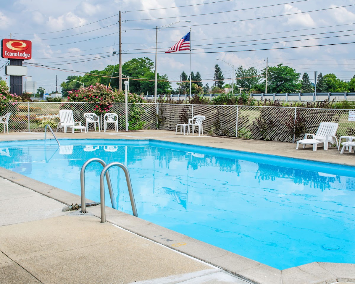 Econo Lodge Mechanicsburg - Harrisburg West photo 3