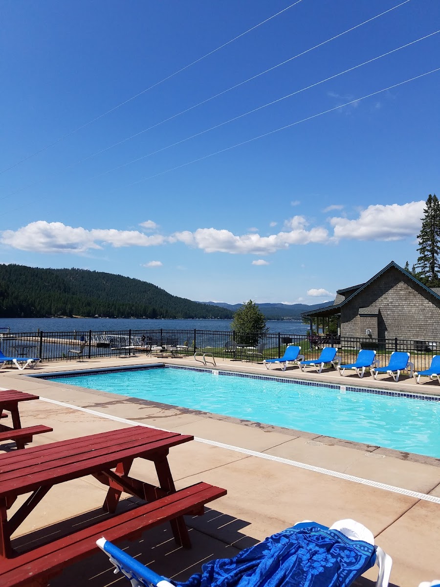 Dover Bay Resort photo 3