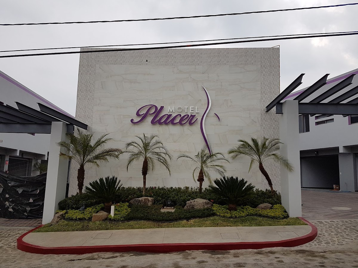 MOTEL PLACER