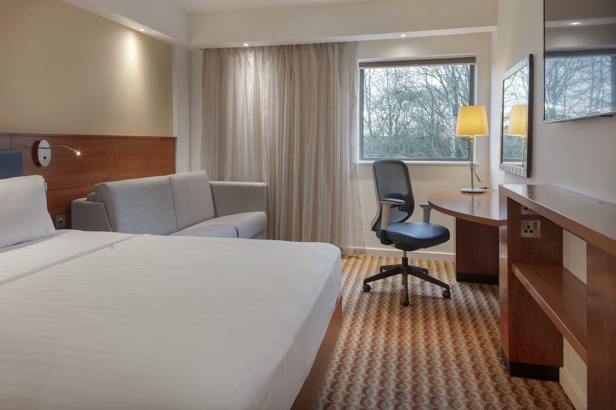 Hampton by Hilton Corby/Kettering photo 2