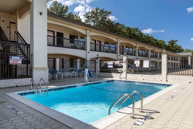 Motel 6 Tyler, TX