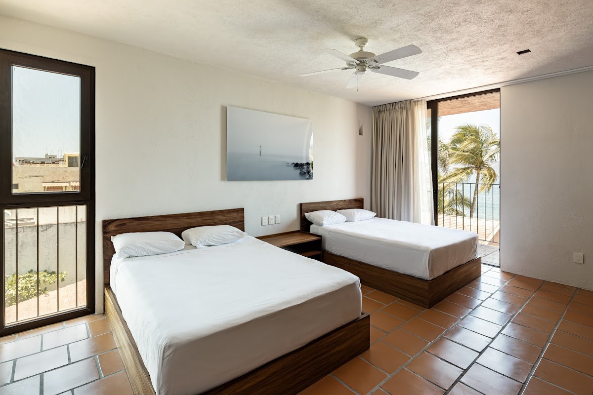 HOTEL AURELIA photo 2