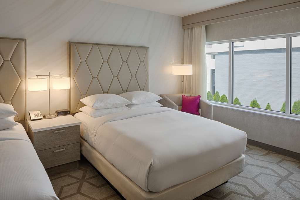The Kingsley Bloomfield Hills - a DoubleTree by Hilton photo 2