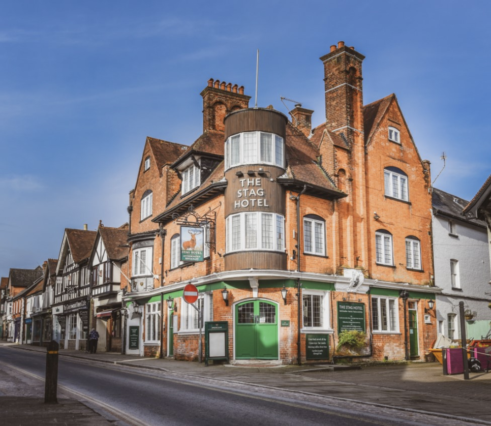 Stag Hotel, Restaurant and Bar