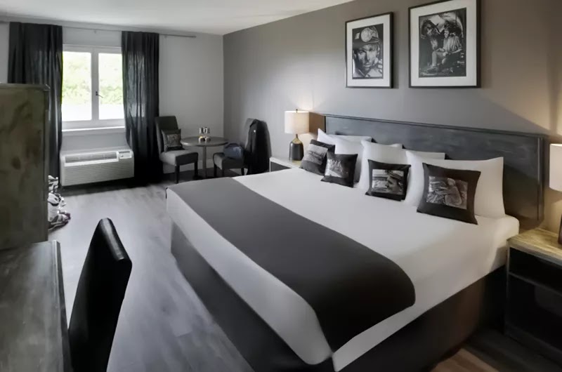 Hearthstone Inn Sydney photo 2