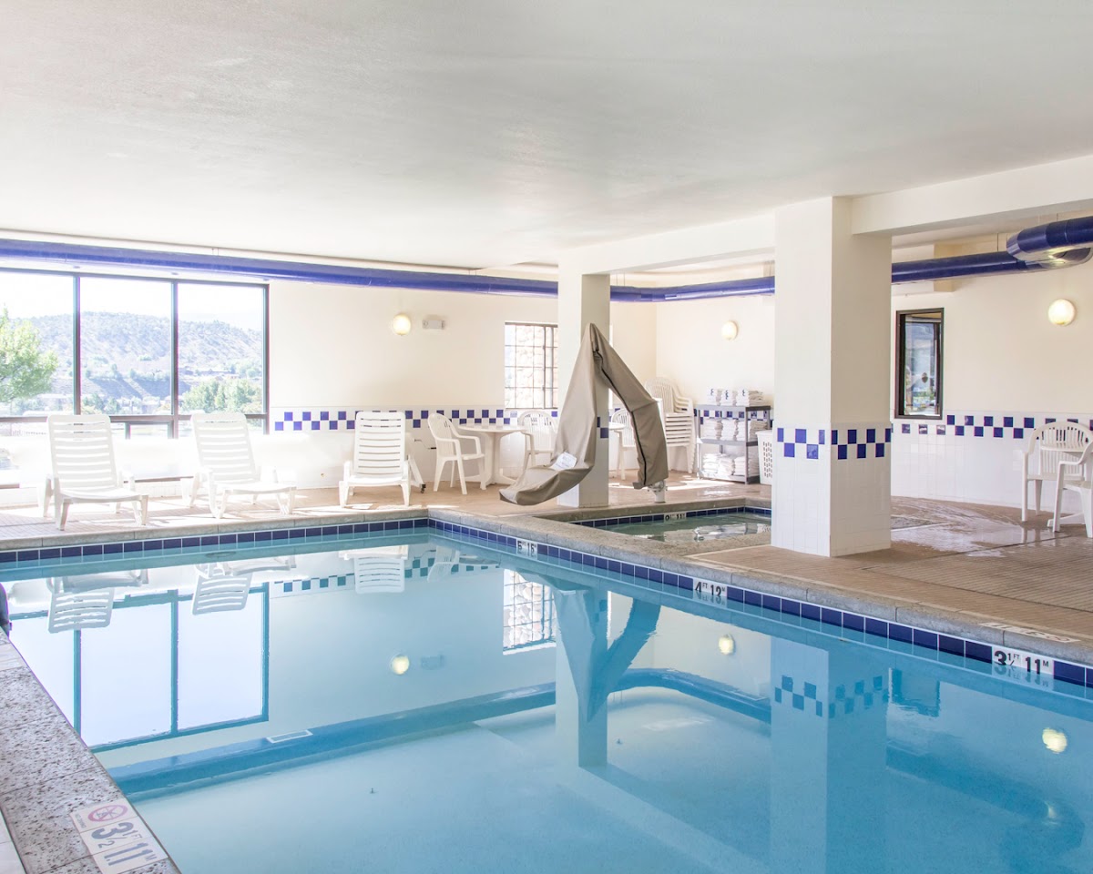 Quality Inn & Suites Vail Valley photo 3