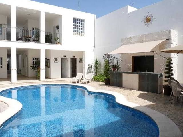 Maria Jose Hotels