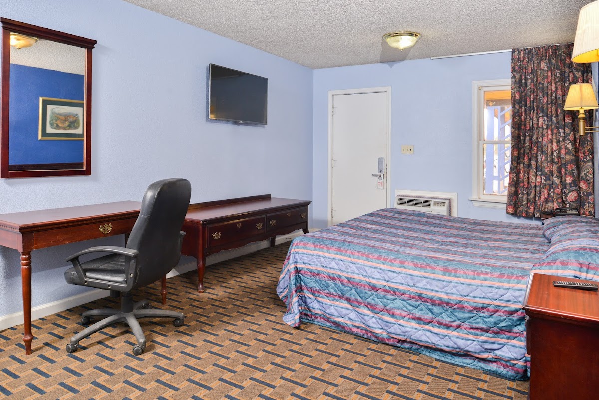 BRADBURY INN photo 2