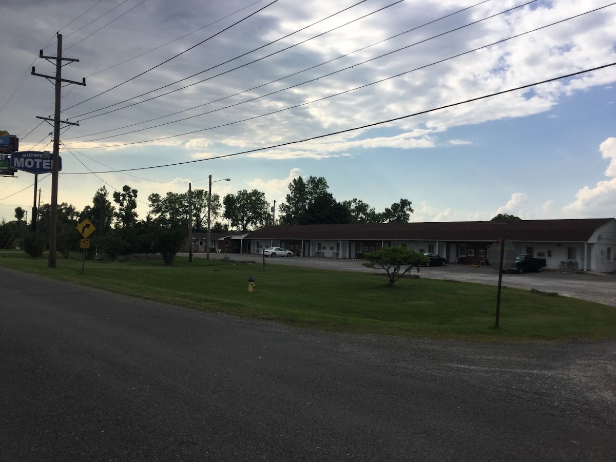 Midwest Motel photo 2