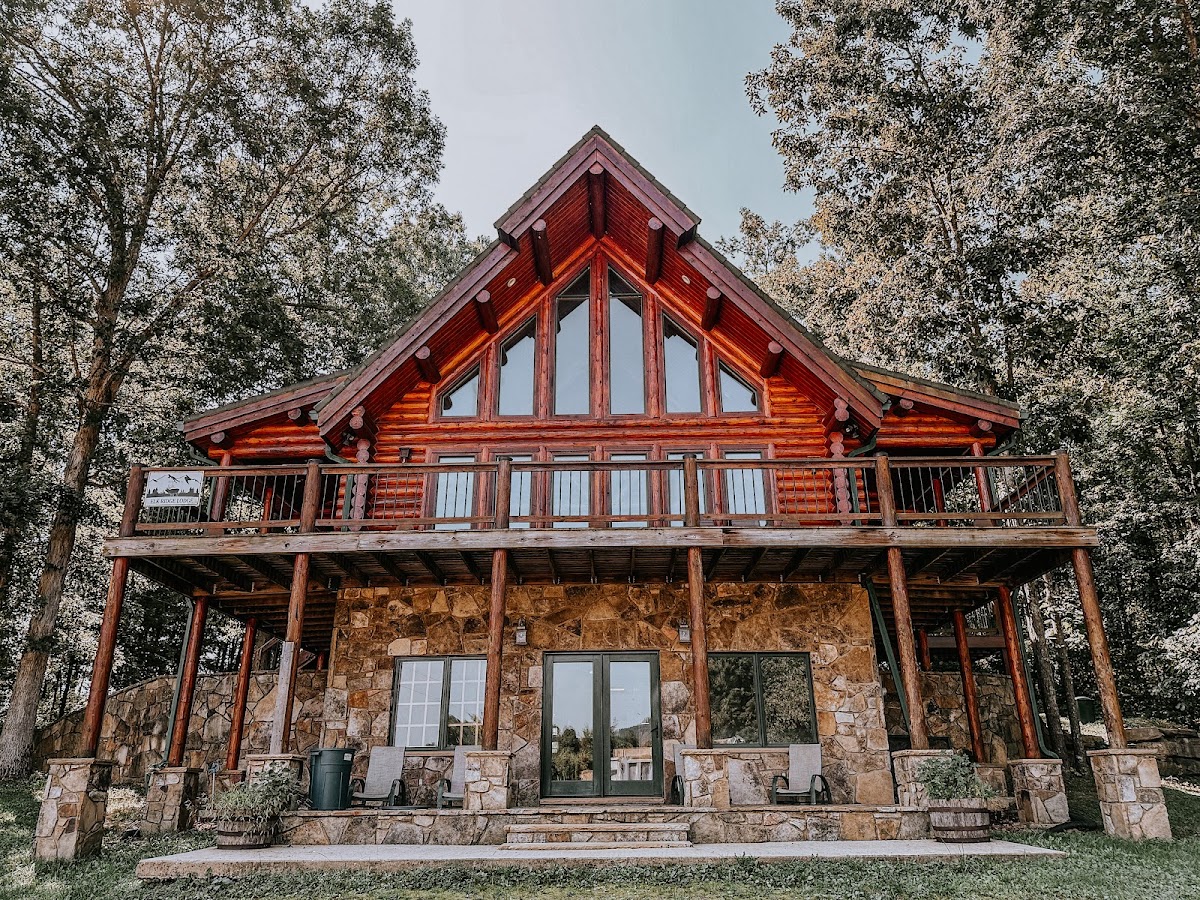 Wilderness Hunting Lodge