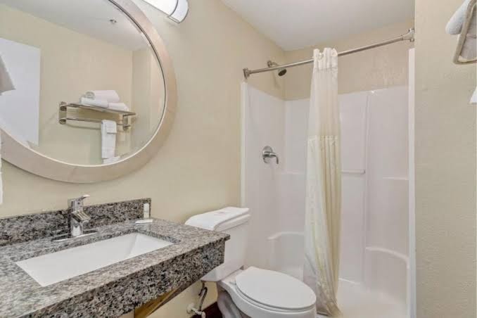 Savannah Garden Hotel photo 3