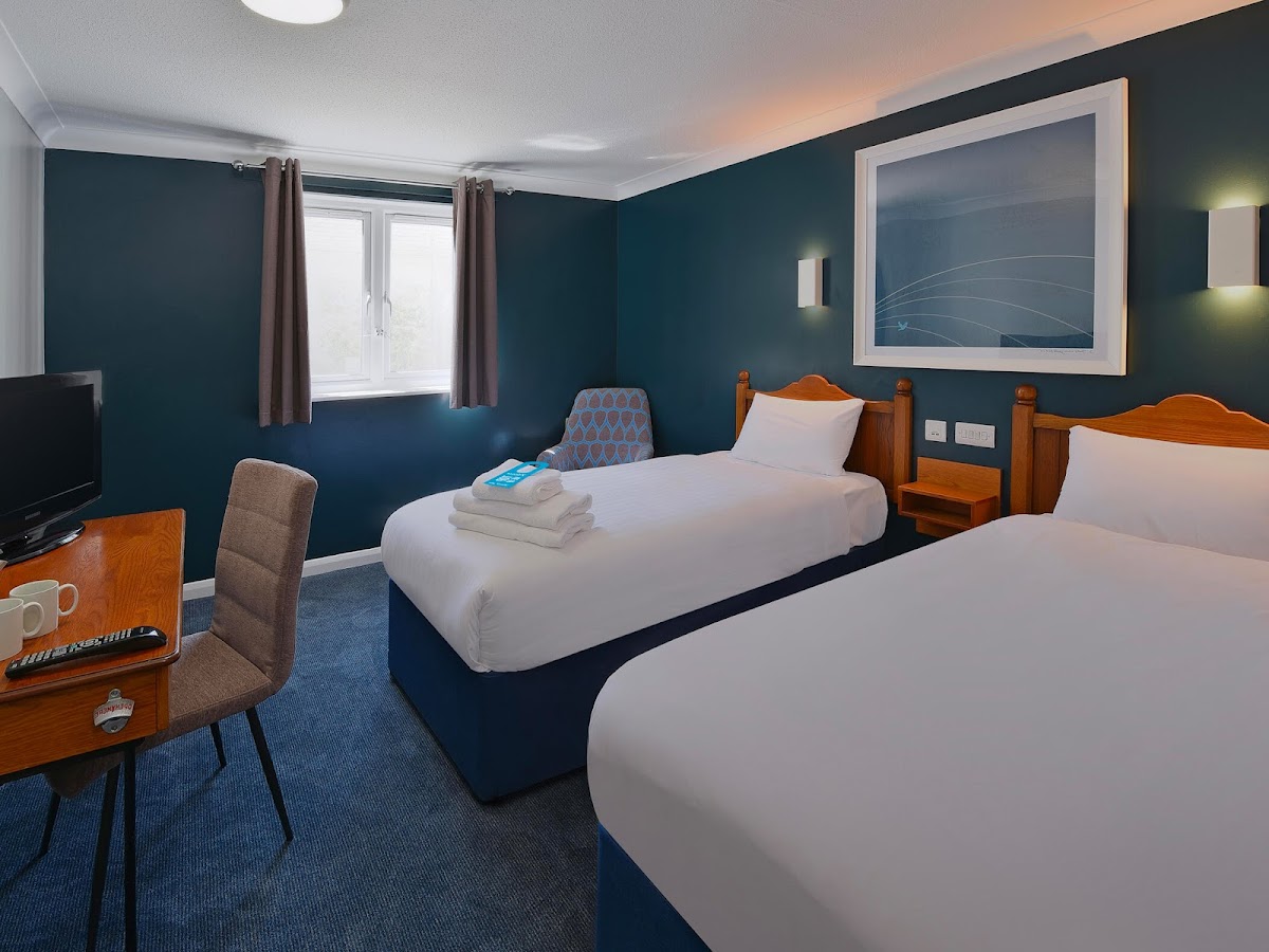 Travelodge Cardiff Whitchurch photo 2