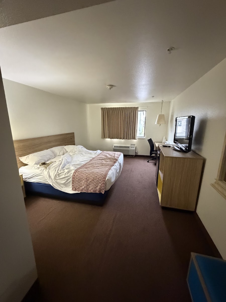 Oquirrh Mountain Inn photo 2