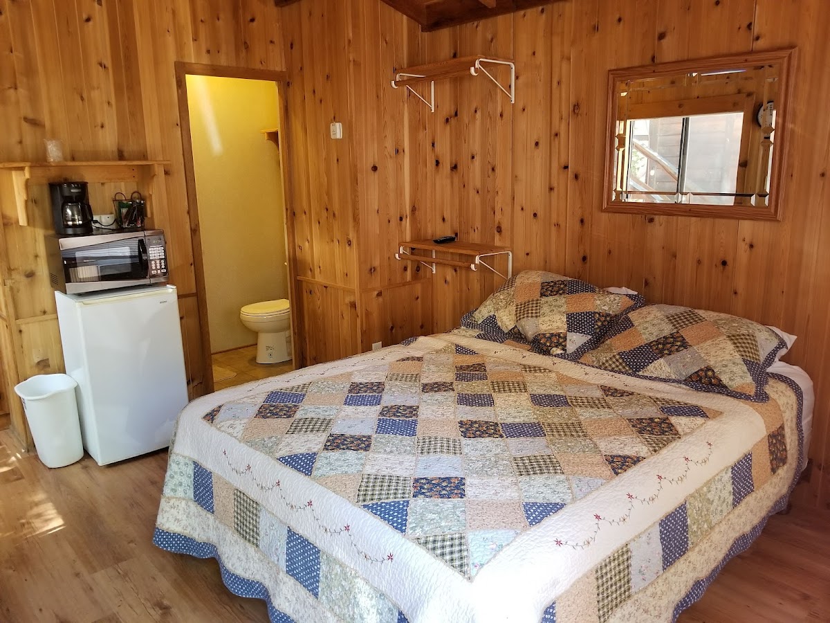 Cottage Central Cabins photo 2