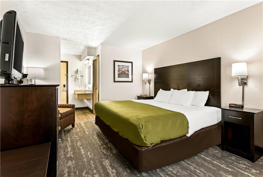 Quality Inn Traverse City photo 2