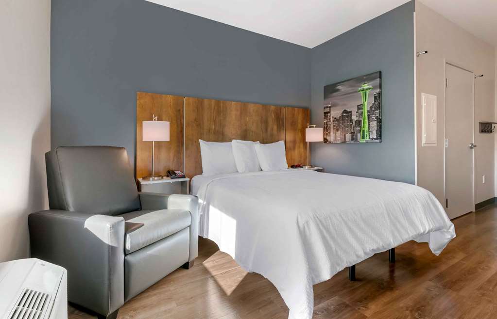 Extended Stay America Premier Suites- San Diego - San Marcos photo 2