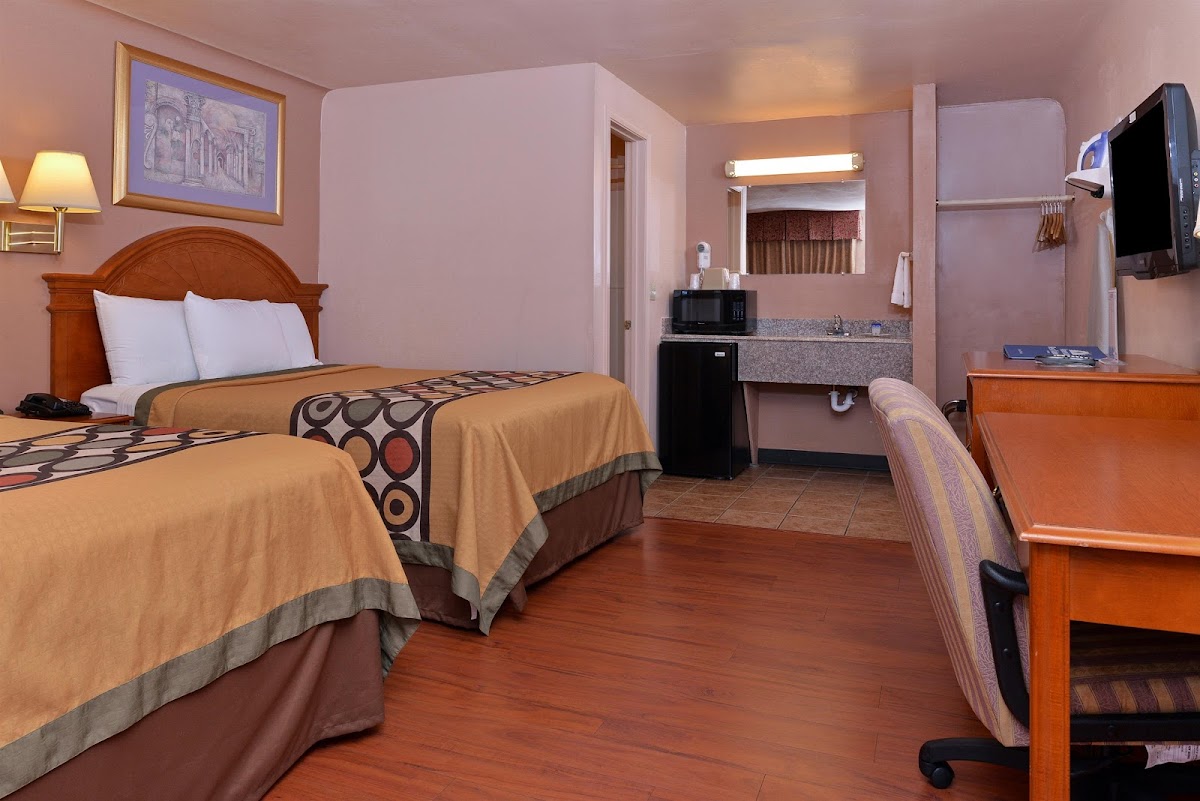 Americas Best Value Inn Eugene photo 2