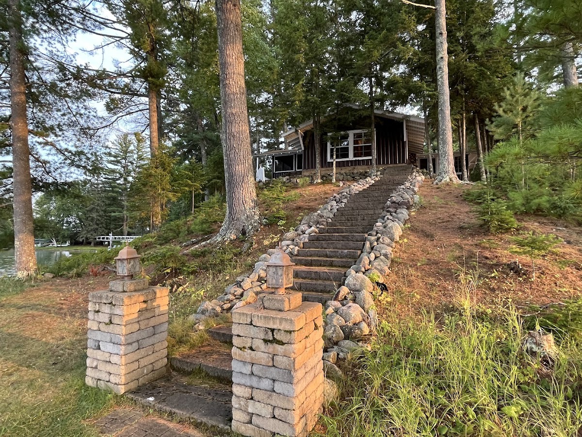 Driftwood Lodge