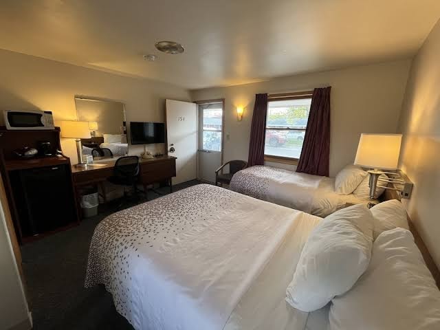 Bay Motel photo 2