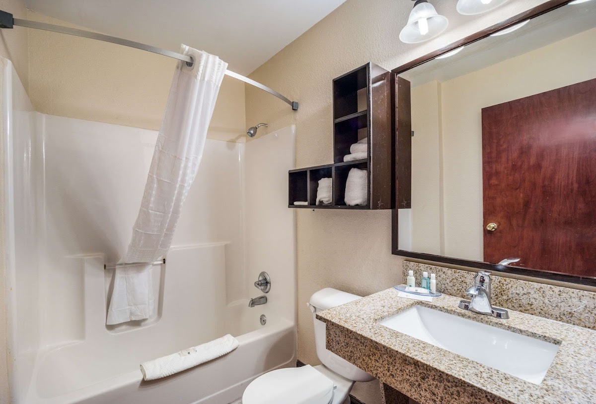 Quality Inn & Suites Augusta Fort Gordon Area photo 3