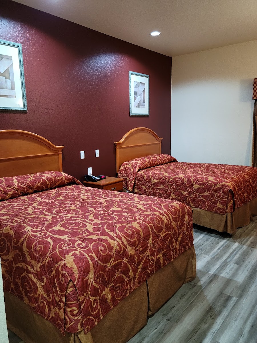 Bay Inn & Suites Loxley, AL photo 2