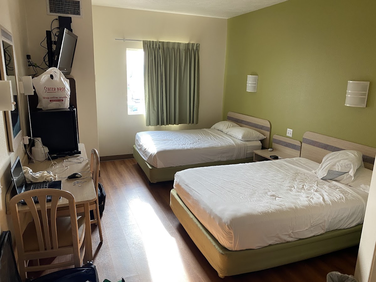 Motel 6 Cedar City, UT photo 2