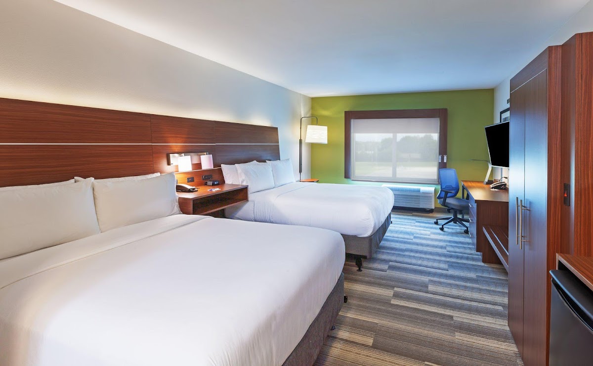 Holiday Inn Express & Suites Tulsa South - Woodland Hills by IHG photo 2