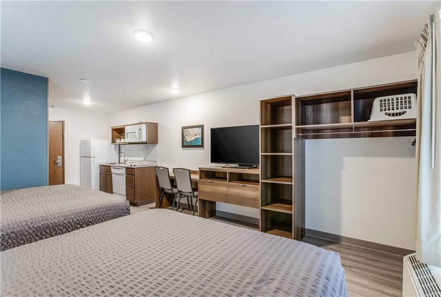 WoodSpring Suites Novi Farmington photo 2