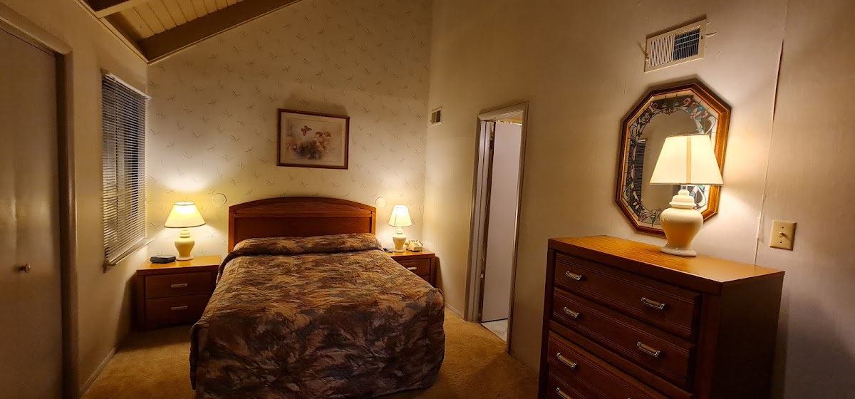 Eagle Village Resort photo 2