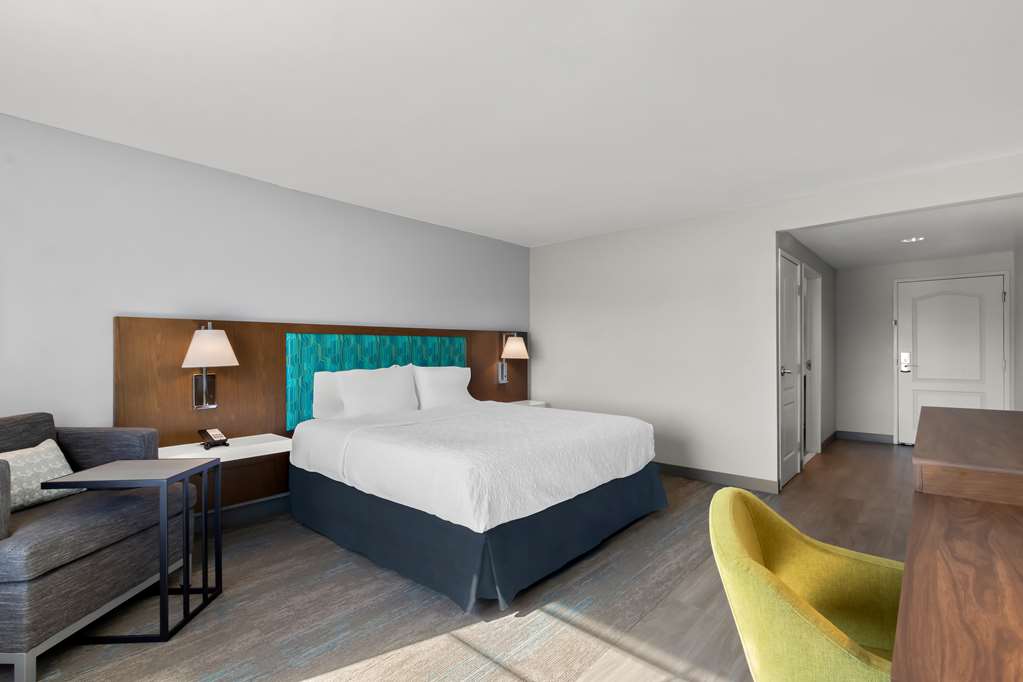 Hampton Inn & Suites Phoenix/Gilbert photo 2
