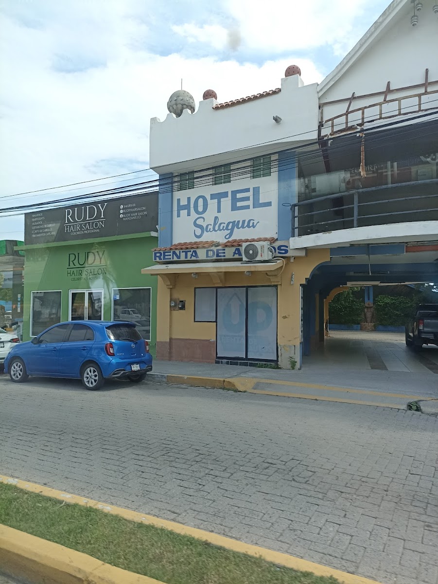 Hotel y Villas Salagua