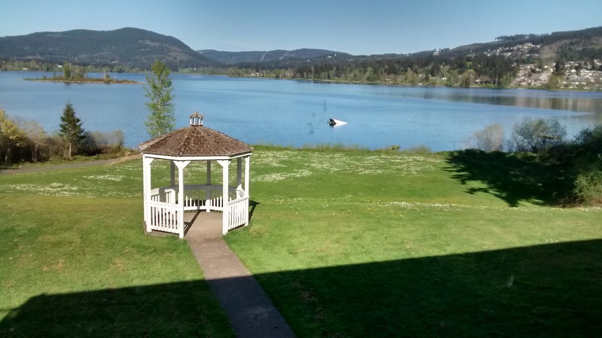 Duncan Community Lodge photo 2