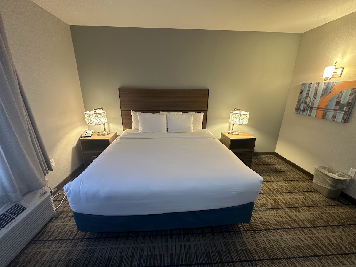 MainStay Suites photo 2