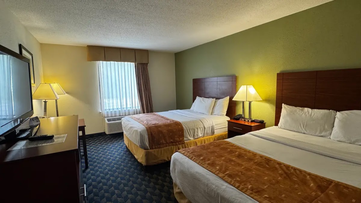 Deluxe Inn Wytheville photo 2