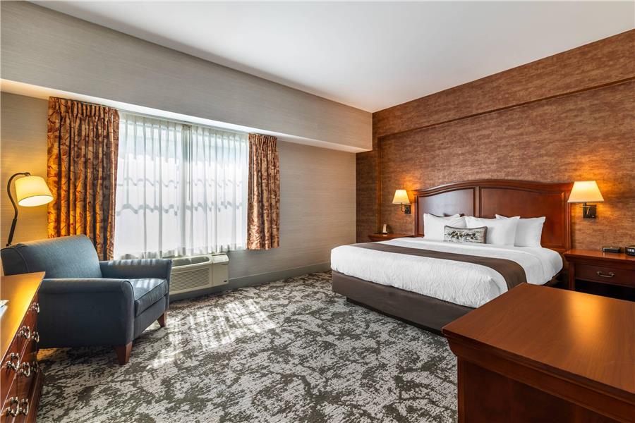 Maine Evergreen Hotel, an Ascend Collection Hotel photo 2