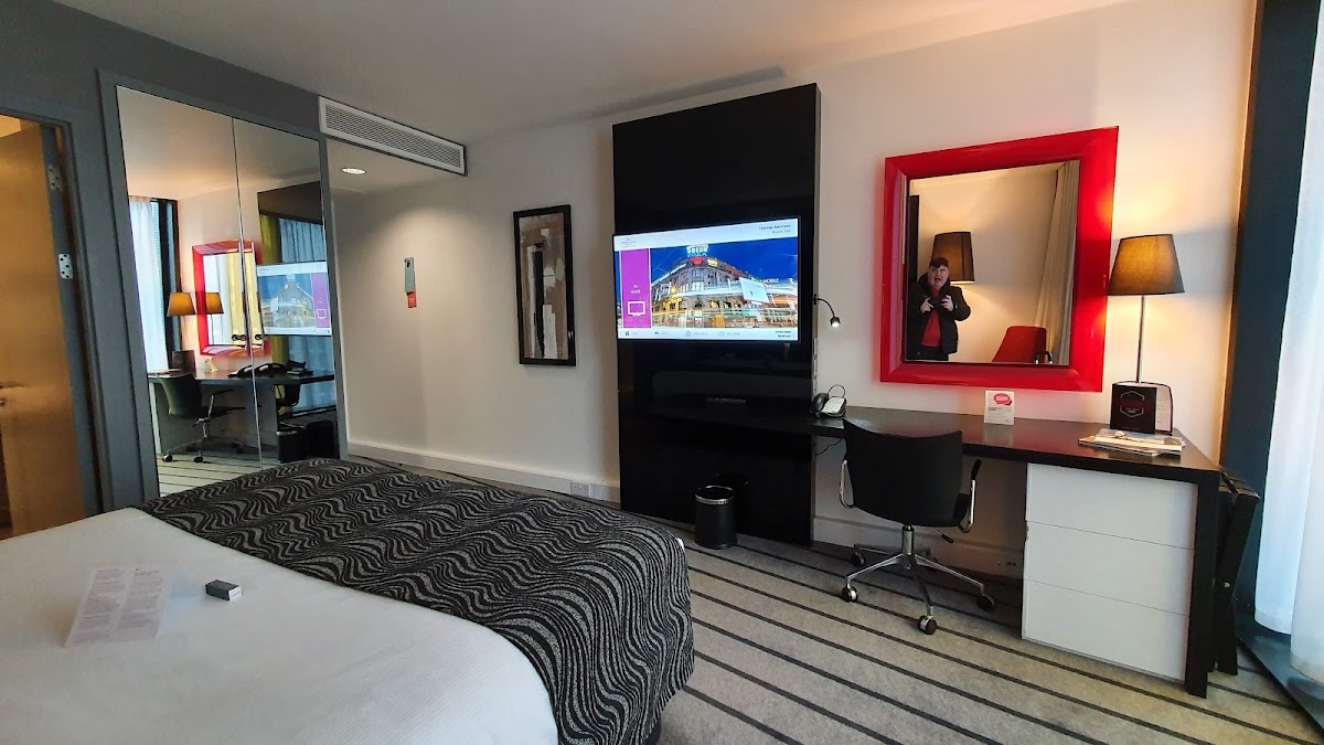 Crowne Plaza Manchester City Centre photo 2