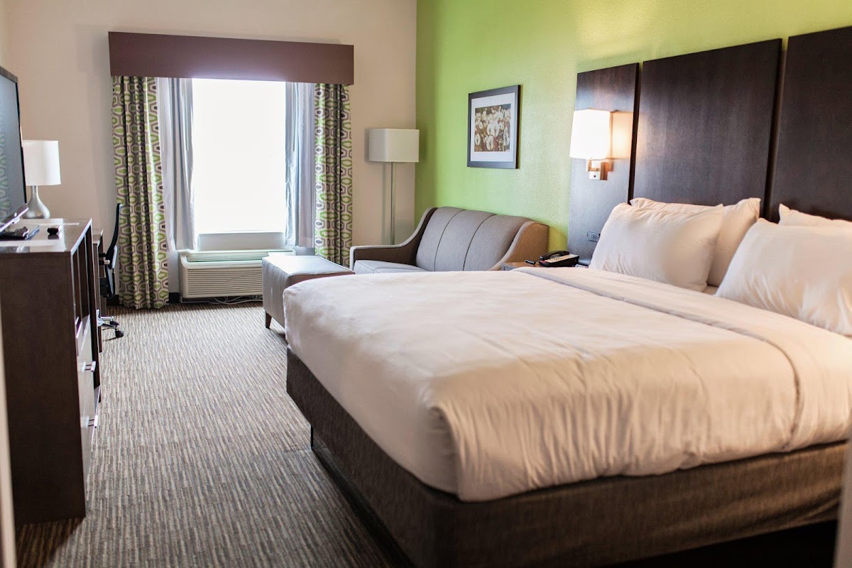 Holiday Inn Express & Suites Sweetwater by IHG photo 2