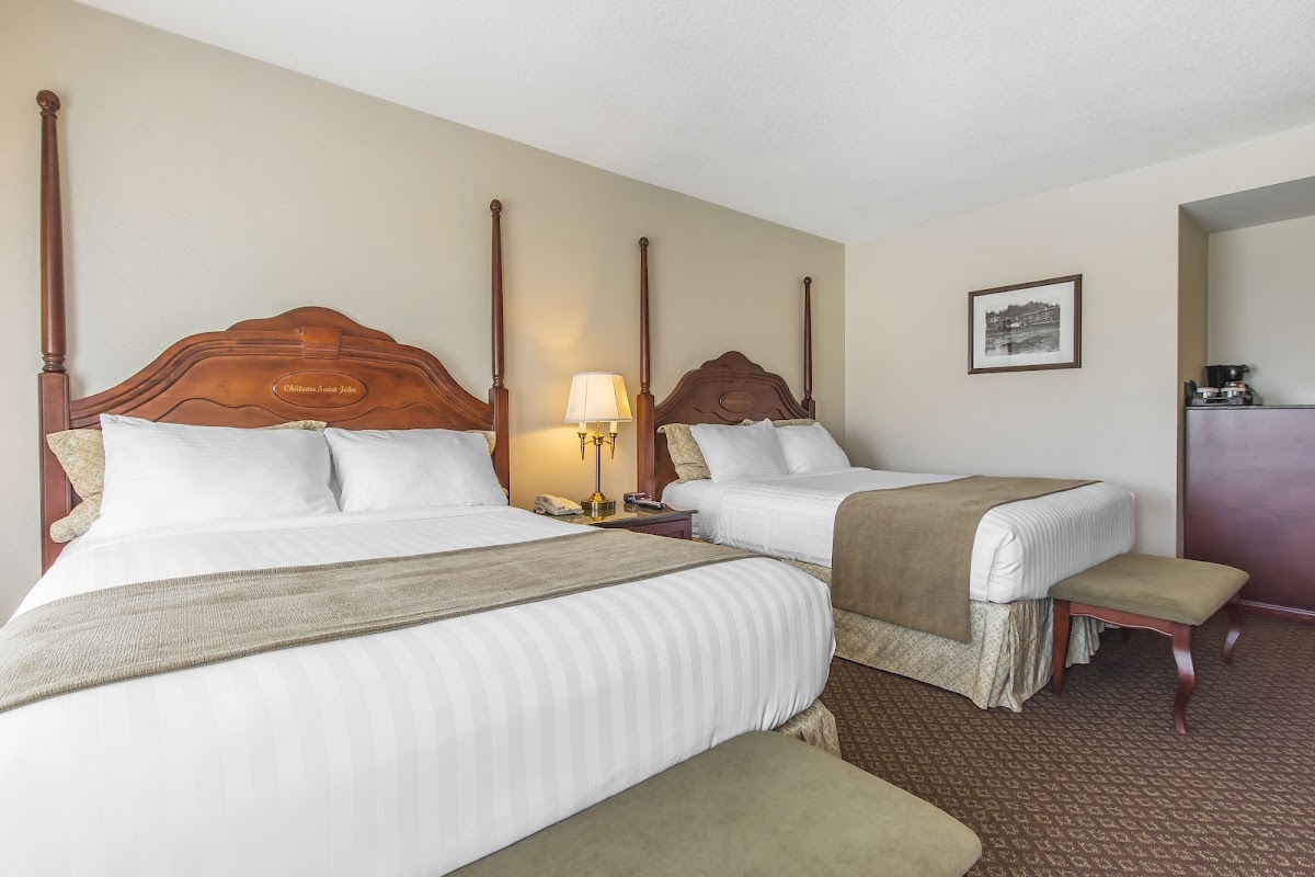 Château Saint John Hotel & Suites photo 2