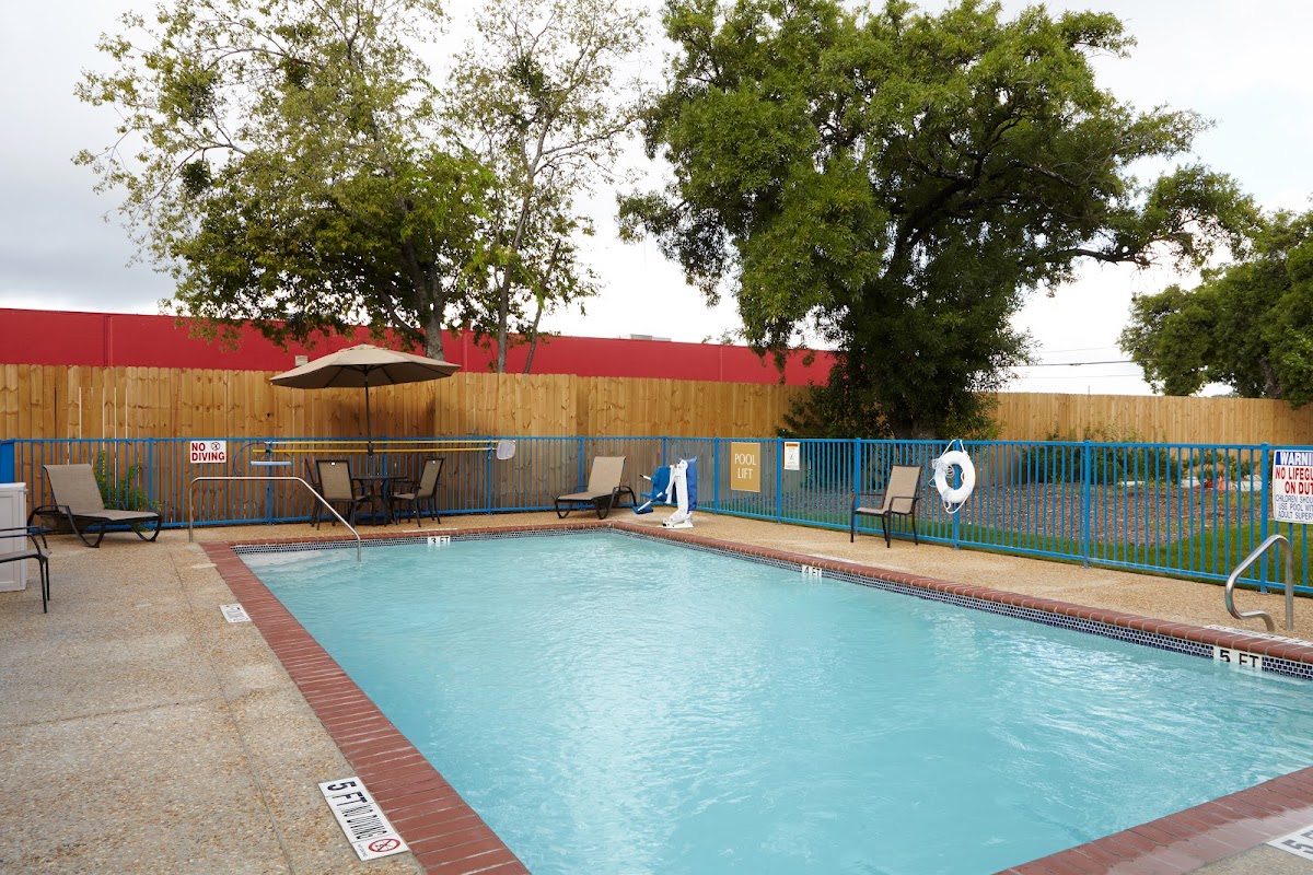 Candlewood Suites San Antonio Airport by IHG photo 3