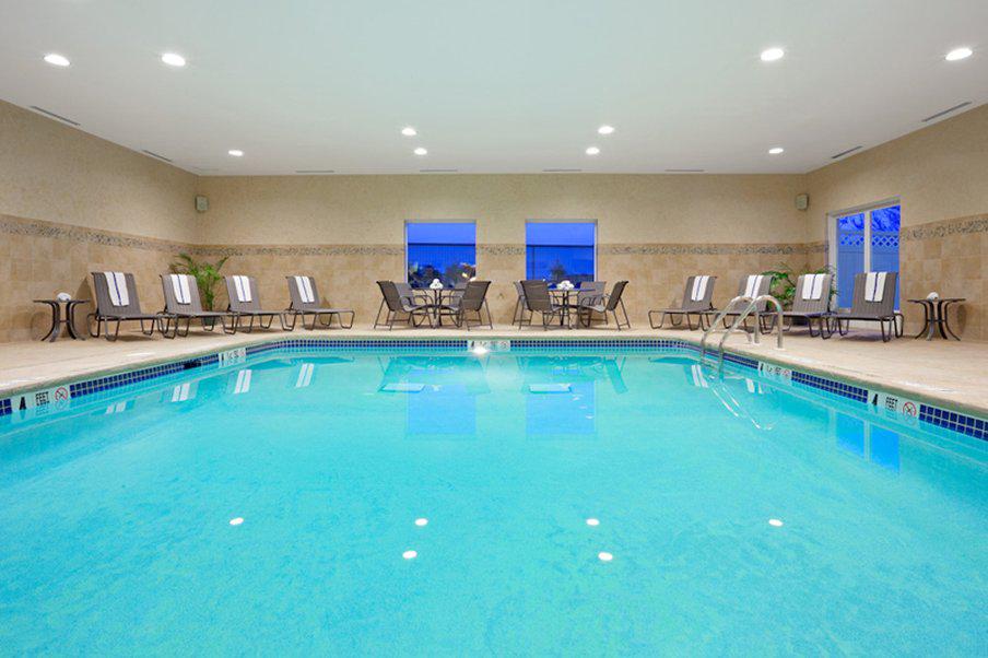 Holiday Inn Express & Suites West Long Branch - Eatontown by IHG photo 3