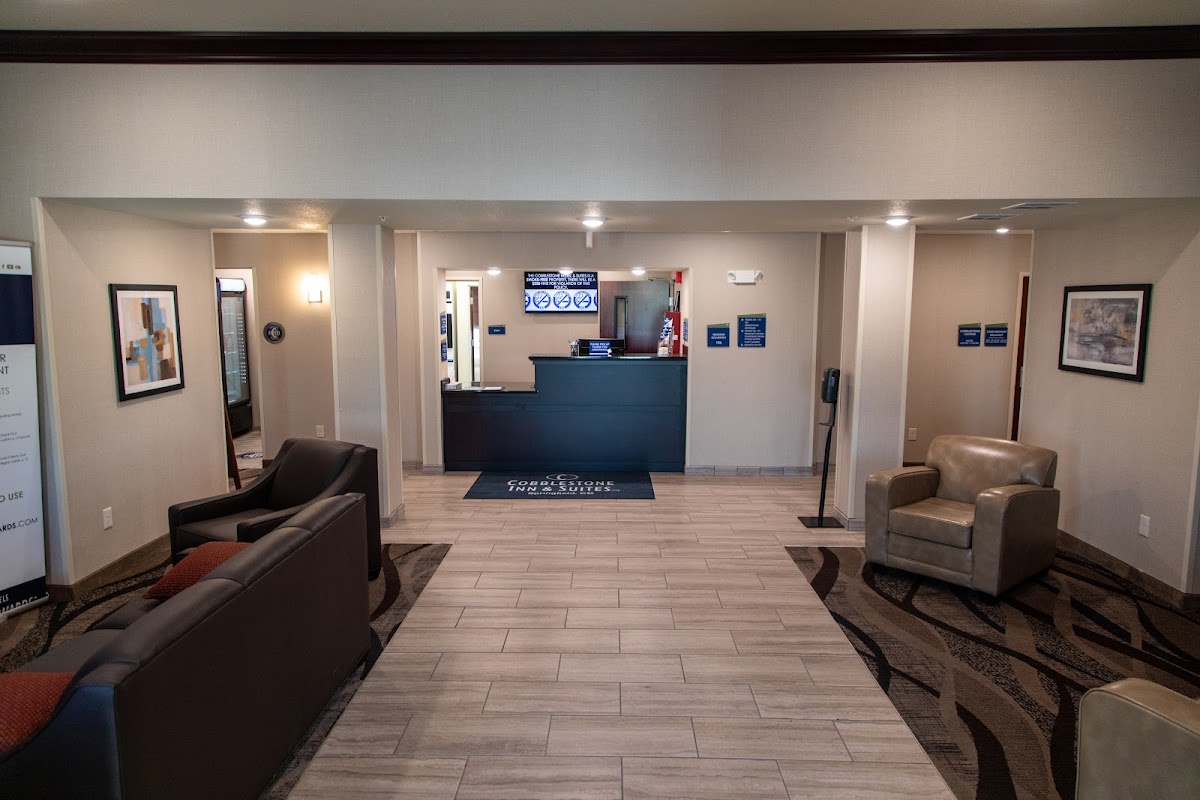 Cobblestone Inn & Suites - Springfield photo 3