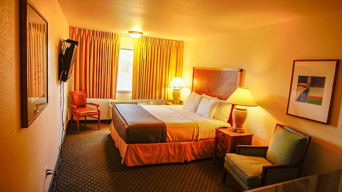 OLYMPIC VIEW INN photo 3