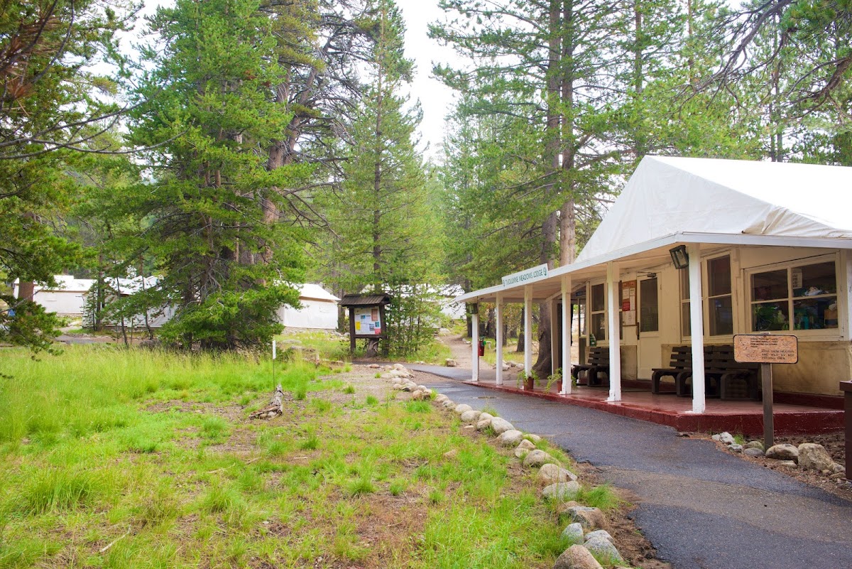 Tuolumne Meadows Lodge